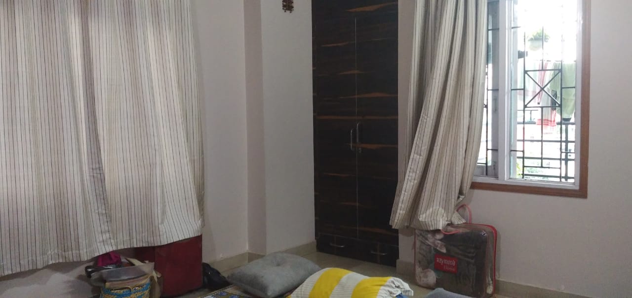 Semi Furnished 4bhk semi furnished apartment in Kahilipara, Guwahati, Assam, India for Rent